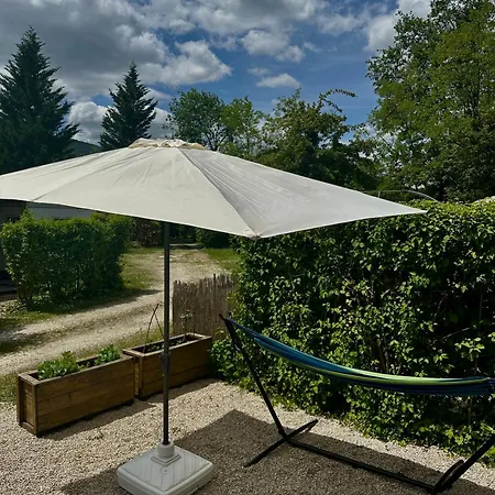 Chez Les Remill Kamp alanı *